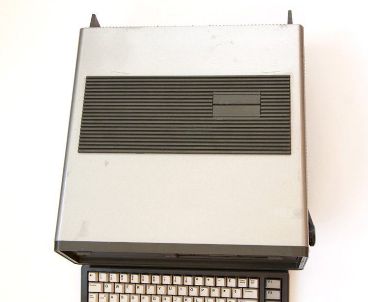 Commodore SX64