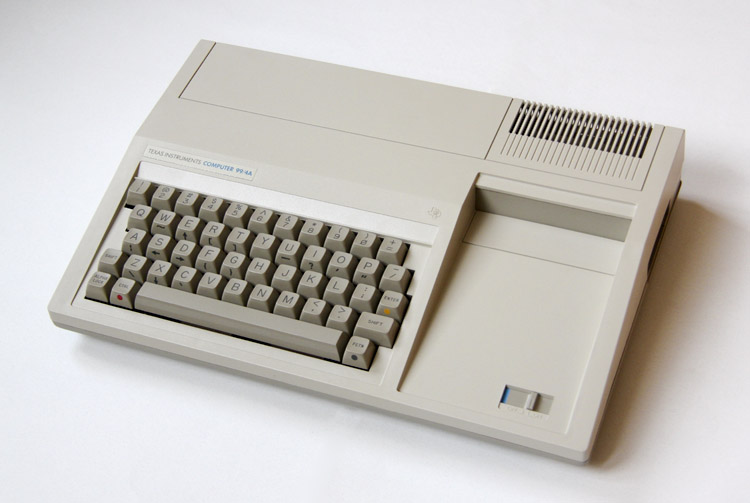 Texas Instruments TI-99/4A QI